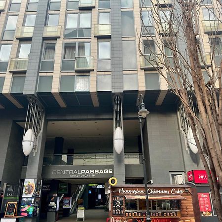 Vamo-Lak Apartment Будапеща Екстериор снимка